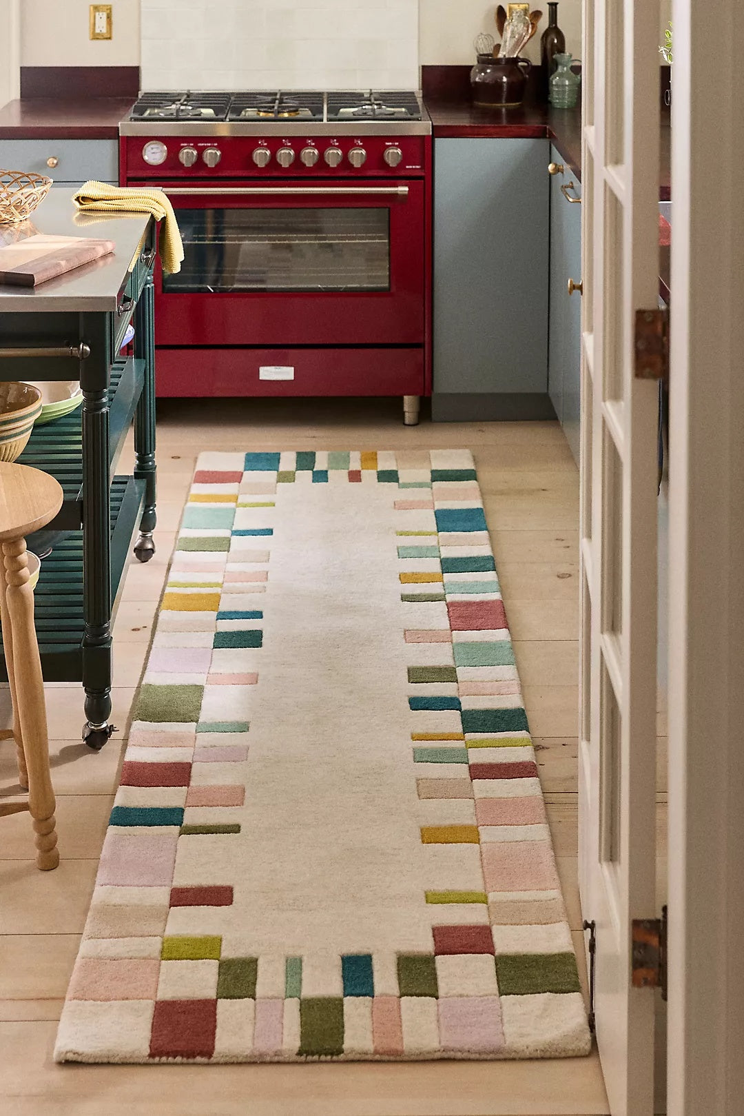 Hand Tufted Wool Geometric Border | All Sizes Available - Hand Tufted Wool Rug