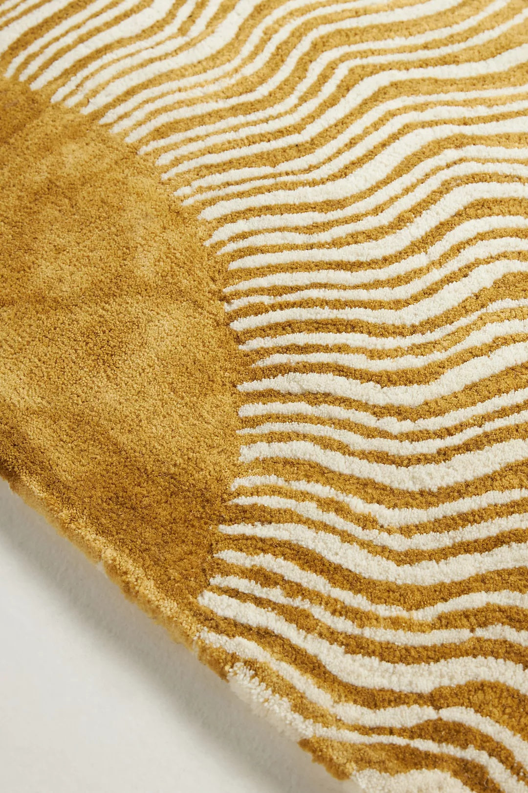 Sun Ray Hand Tufted Wool | All Sizes Available - Hand Tufted Wool Rug